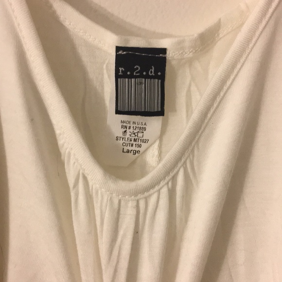 NWOT scallop edge ruffle tank - Picture 2 of 4